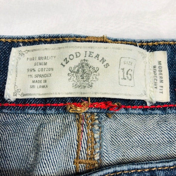 IZOD Jeans Modern Fit Boot Cut Size 16 - Picture 2 of 8